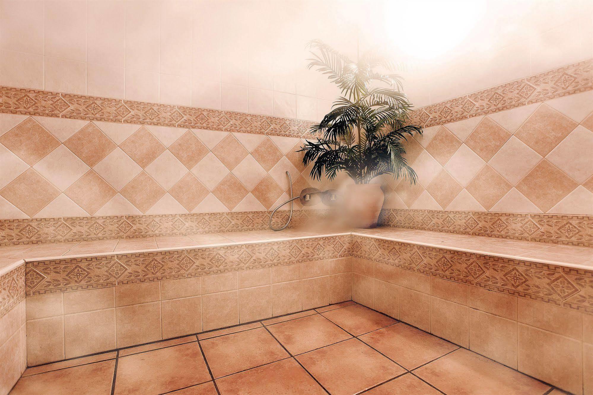 Arte Vida Suites & Spa Granada Eksteriør billede